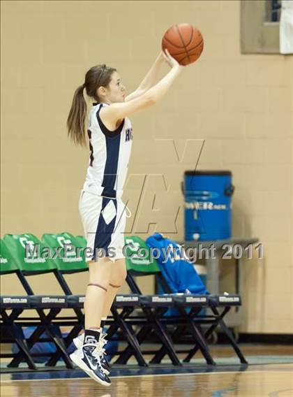 Thumbnail 3 in Christian Life Academy vs Horizon (CIF SDS D5 Final) photogallery.