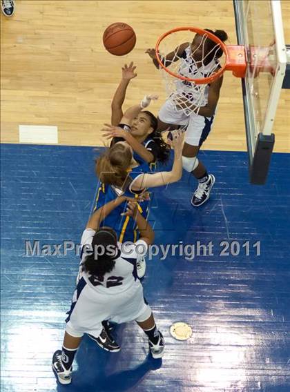 Thumbnail 2 in Christian Life Academy vs Horizon (CIF SDS D5 Final) photogallery.