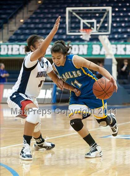 Thumbnail 1 in Christian Life Academy vs Horizon (CIF SDS D5 Final) photogallery.