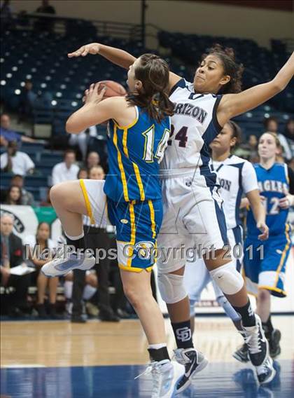 Thumbnail 2 in Christian Life Academy vs Horizon (CIF SDS D5 Final) photogallery.