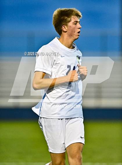Thumbnail 1 in Valor Christian @ Golden photogallery.