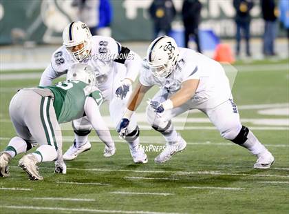 Thumbnail 1 in De La Salle vs. St. John Bosco (CIF State Open Division Final) photogallery.