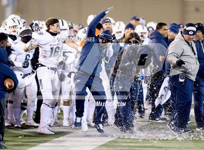 Thumbnail 1 in De La Salle vs. St. John Bosco (CIF State Open Division Final) photogallery.
