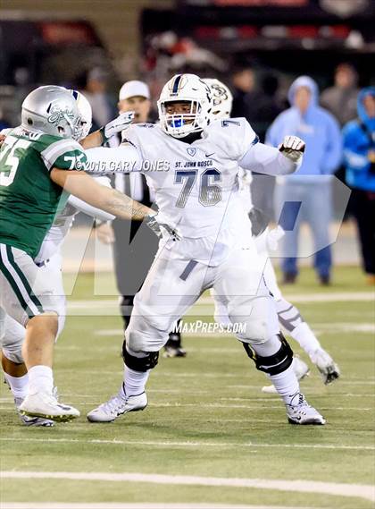Thumbnail 3 in De La Salle vs. St. John Bosco (CIF State Open Division Final) photogallery.