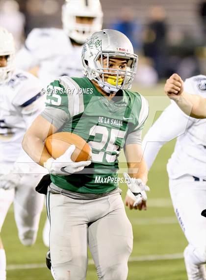 Thumbnail 3 in De La Salle vs. St. John Bosco (CIF State Open Division Final) photogallery.