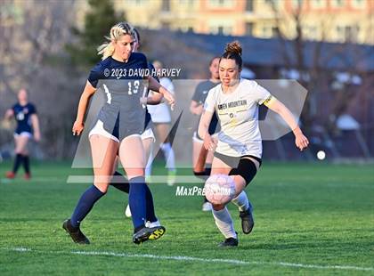 Thumbnail 1 in Green Mountain vs Dakota Ridge photogallery.