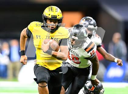 Thumbnail 1 in Union Parish vs. St. James (LHSAA Division III Non-Select Final) photogallery.