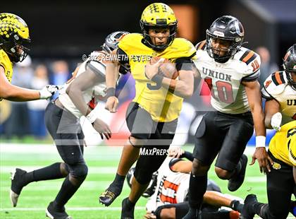 Thumbnail 3 in Union Parish vs. St. James (LHSAA Division III Non-Select Final) photogallery.