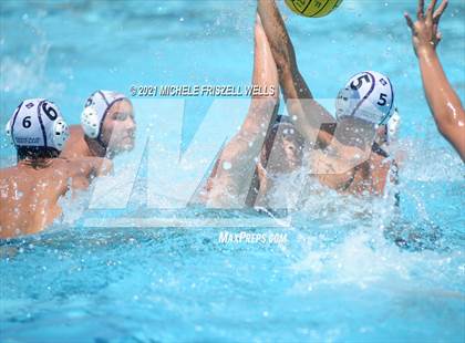 Thumbnail 1 in Santana vs. Helix (CIF SDS D2 Final) photogallery.