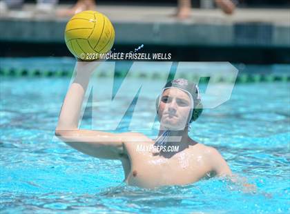 Thumbnail 2 in Santana vs. Helix (CIF SDS D2 Final) photogallery.