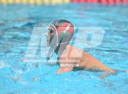 Thumbnail 2 in Santana vs. Helix (CIF SDS D2 Final) photogallery.