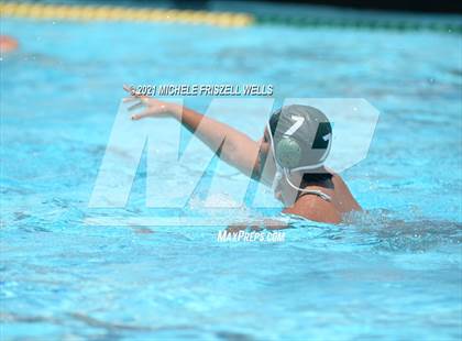 Thumbnail 3 in Santana vs. Helix (CIF SDS D2 Final) photogallery.