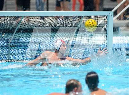Thumbnail 2 in Santana vs. Helix (CIF SDS D2 Final) photogallery.