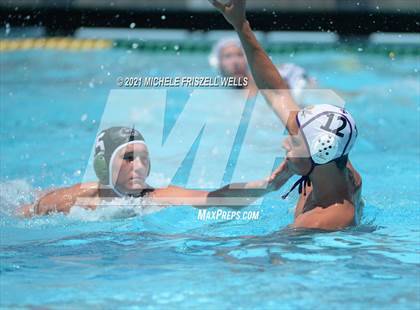 Thumbnail 1 in Santana vs. Helix (CIF SDS D2 Final) photogallery.
