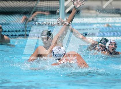 Thumbnail 2 in Santana vs. Helix (CIF SDS D2 Final) photogallery.