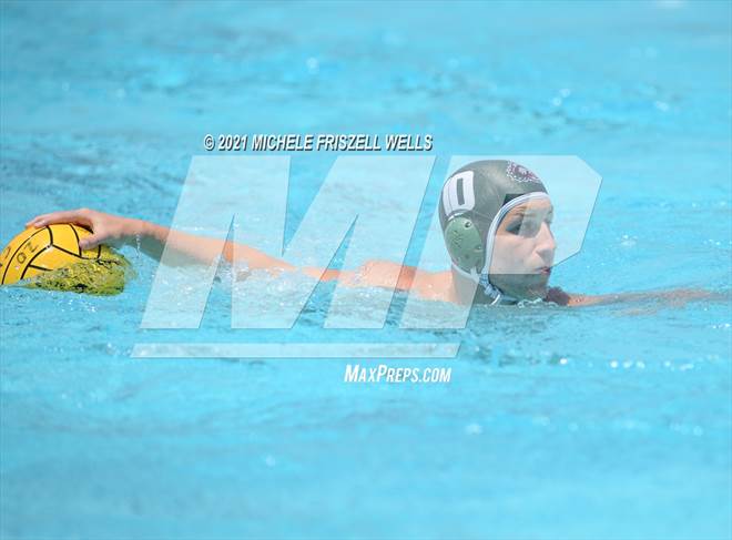 null - Photo 01