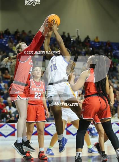 Thumbnail 2 in North Little Rock vs. Northside (AAA 6A State Final) photogallery.