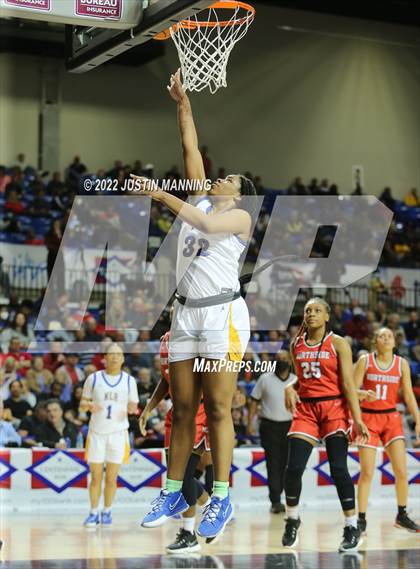 Thumbnail 3 in North Little Rock vs. Northside (AAA 6A State Final) photogallery.