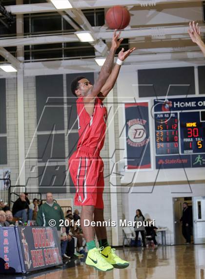 Thumbnail 2 in Antelope vs. Concord (Don Nelson Classic) photogallery.