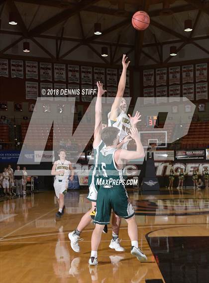 Thumbnail 2 in Argonaut vs. Colfax (CIF SJS D5 Final) photogallery.