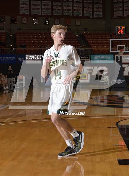 Thumbnail 2 in Argonaut vs. Colfax (CIF SJS D5 Final) photogallery.