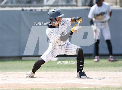 Thumbnail 1 in Terry vs Randle (Lamar Consolidated Playoff) photogallery.