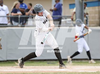 Thumbnail 3 in Terry vs Randle (Lamar Consolidated Playoff) photogallery.