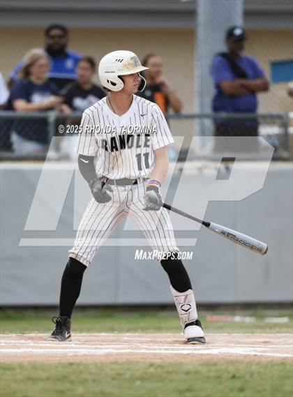 Thumbnail 2 in Terry vs Randle (Lamar Consolidated Playoff) photogallery.