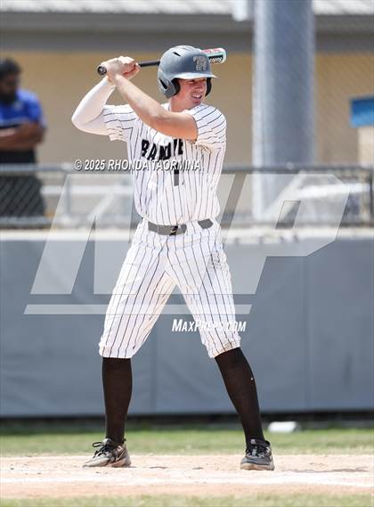 Thumbnail 1 in Terry vs Randle (Lamar Consolidated Playoff) photogallery.