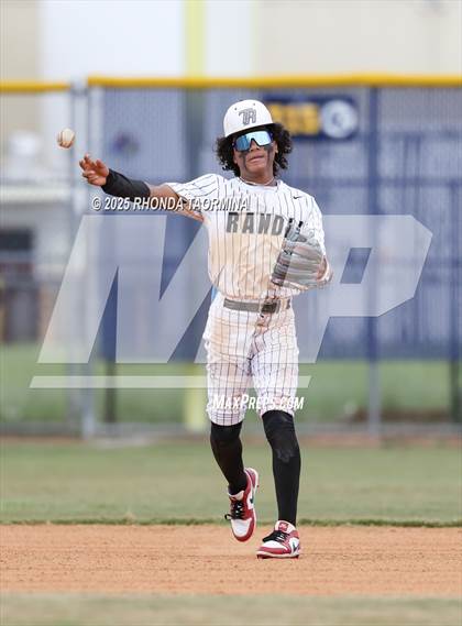Thumbnail 1 in Terry vs Randle (Lamar Consolidated Playoff) photogallery.