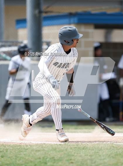 Thumbnail 3 in Terry vs Randle (Lamar Consolidated Playoff) photogallery.