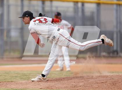 Thumbnail 2 in Terry vs Randle (Lamar Consolidated Playoff) photogallery.