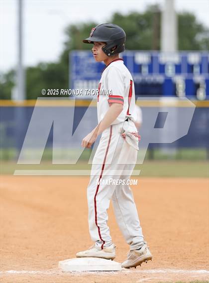 Thumbnail 2 in Terry vs Randle (Lamar Consolidated Playoff) photogallery.