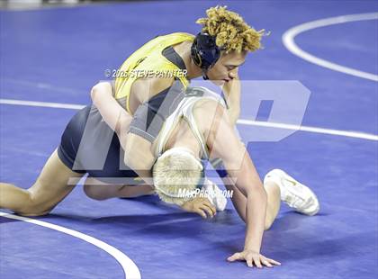 Thumbnail 2 in AIA Finals (Medal Rounds) photogallery.