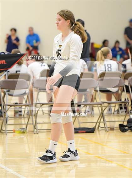 Thumbnail 2 in Eastmark vs. Saguaro (EPIC Tournament Chandler Prep Invite) photogallery.