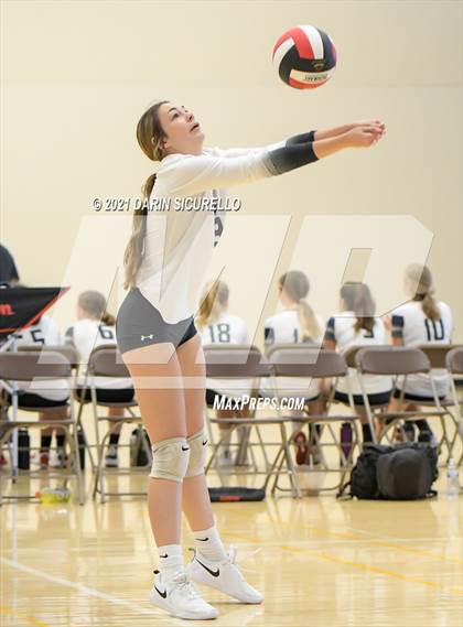 Thumbnail 1 in Eastmark vs. Saguaro (EPIC Tournament Chandler Prep Invite) photogallery.