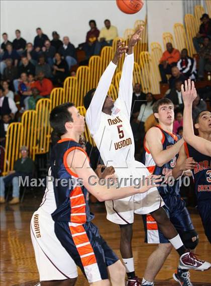 Thumbnail 2 in Horace Greeley vs Mt. Vernon (Section 1 AA Quarterfinal) photogallery.
