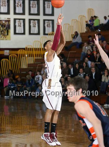 Thumbnail 3 in Horace Greeley vs Mt. Vernon (Section 1 AA Quarterfinal) photogallery.