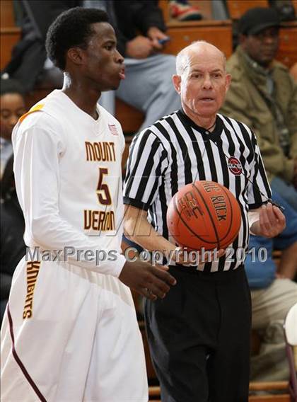 Thumbnail 2 in Horace Greeley vs Mt. Vernon (Section 1 AA Quarterfinal) photogallery.