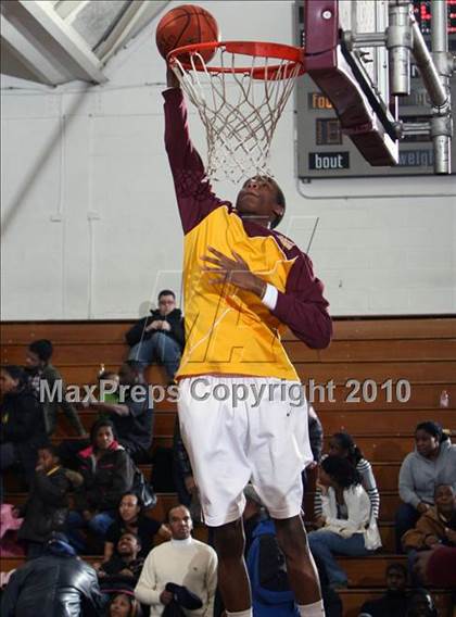 Thumbnail 2 in Horace Greeley vs Mt. Vernon (Section 1 AA Quarterfinal) photogallery.