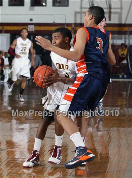Thumbnail 3 in Horace Greeley vs Mt. Vernon (Section 1 AA Quarterfinal) photogallery.