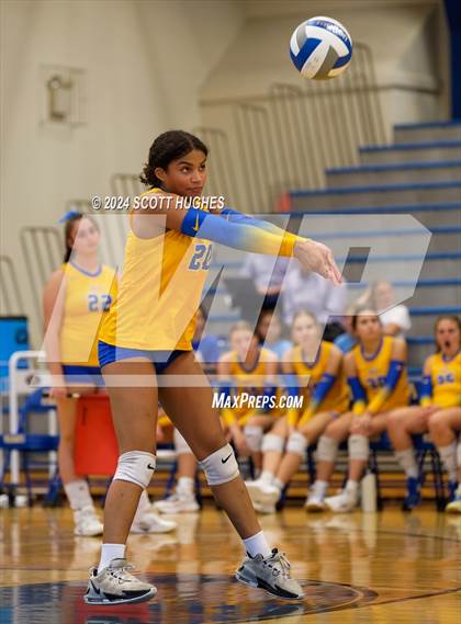 Thumbnail 2 in Father Ryan @ Battle Ground Academy photogallery.