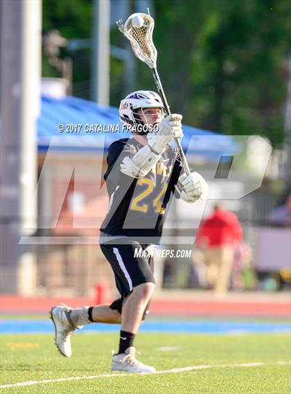 Thumbnail 2 in Minisink Valley vs. Warwick (Section 9 Class B Final) photogallery.