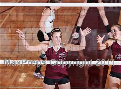 Thumbnail 2 in Alcoa vs. Gibbs (Regional Playoffs) photogallery.