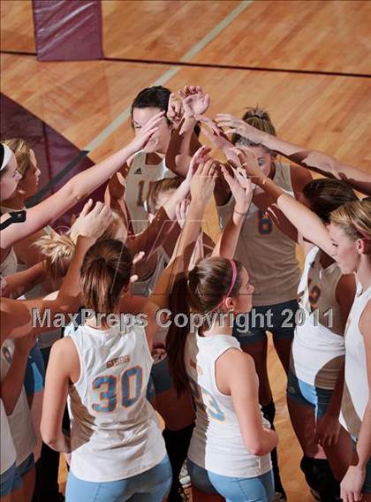 Thumbnail 2 in Alcoa vs. Gibbs (Regional Playoffs) photogallery.