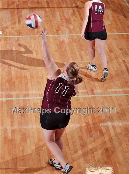 Thumbnail 3 in Alcoa vs. Gibbs (Regional Playoffs) photogallery.