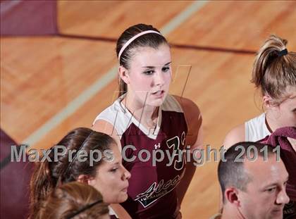 Thumbnail 1 in Alcoa vs. Gibbs (Regional Playoffs) photogallery.