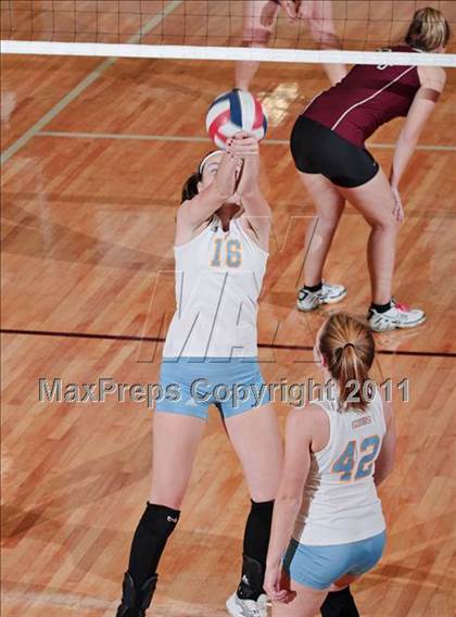 Thumbnail 1 in Alcoa vs. Gibbs (Regional Playoffs) photogallery.