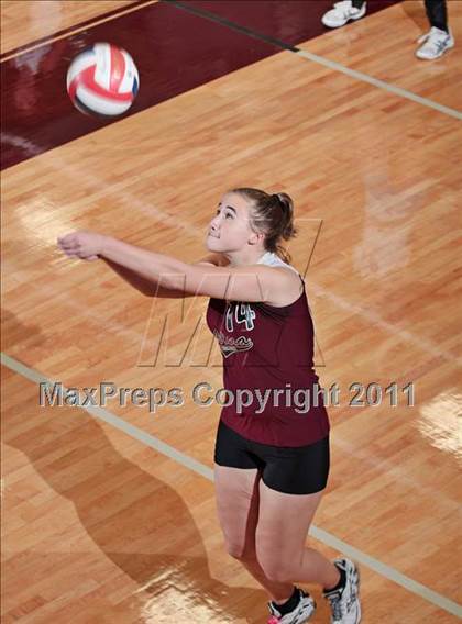 Thumbnail 3 in Alcoa vs. Gibbs (Regional Playoffs) photogallery.