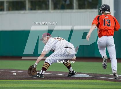Thumbnail 2 in Rocky Grove vs Kennedy Catholic (PIAA D10 A Semi Final) photogallery.